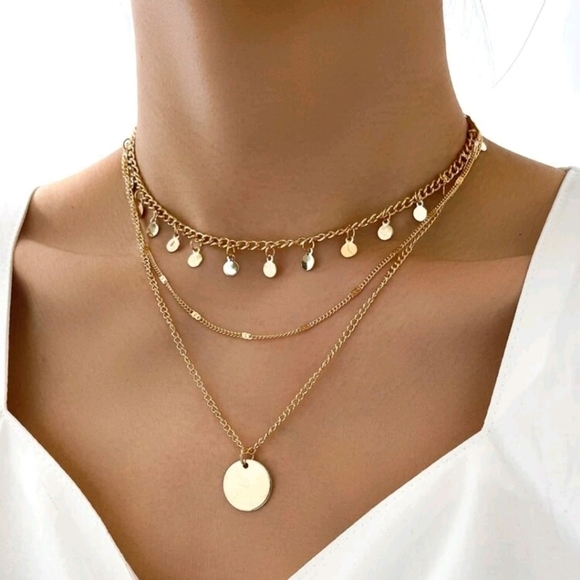 Boutique Jewelry - 💖 2/$30 Chunky layered statement necklace set Boho gold tone chain